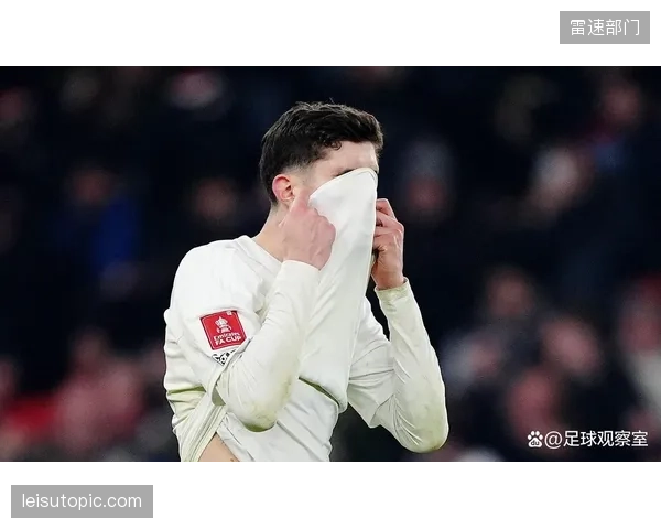 战术支点!哈弗茨在纳格尔斯曼体系下的中锋角色再定义。 战术支点!哈弗茨在纳格尔斯曼体系下的中锋角色再定义。